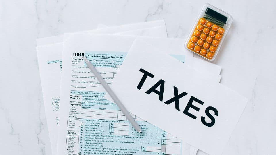 מיסוי אמריקאי עם America Tax